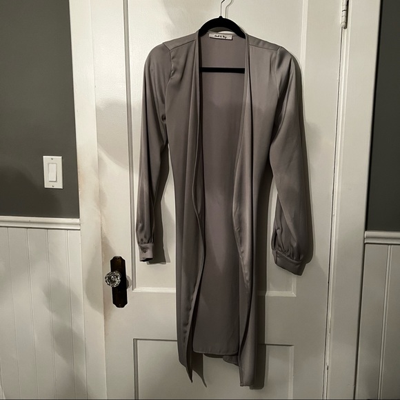 Long Silver/Grey Cardigan- Size XS - Picture 2 of 5